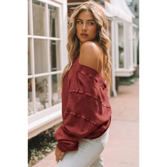 Azura Exchange  Red Exposed Seam Twist Open Back Oversized Sweatshirt - Picture 2 of 7